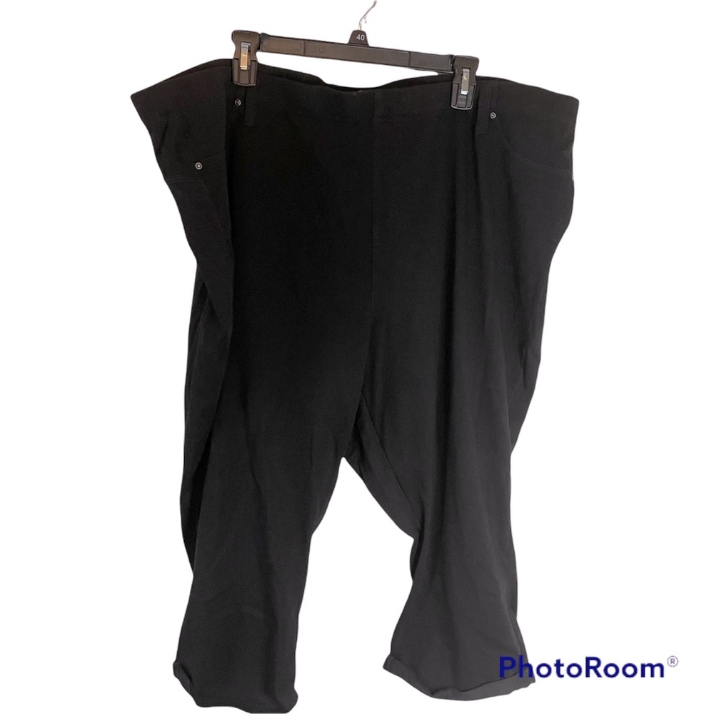 Terra & Sky 4x (28W-30W) black Capri denim like jeggings